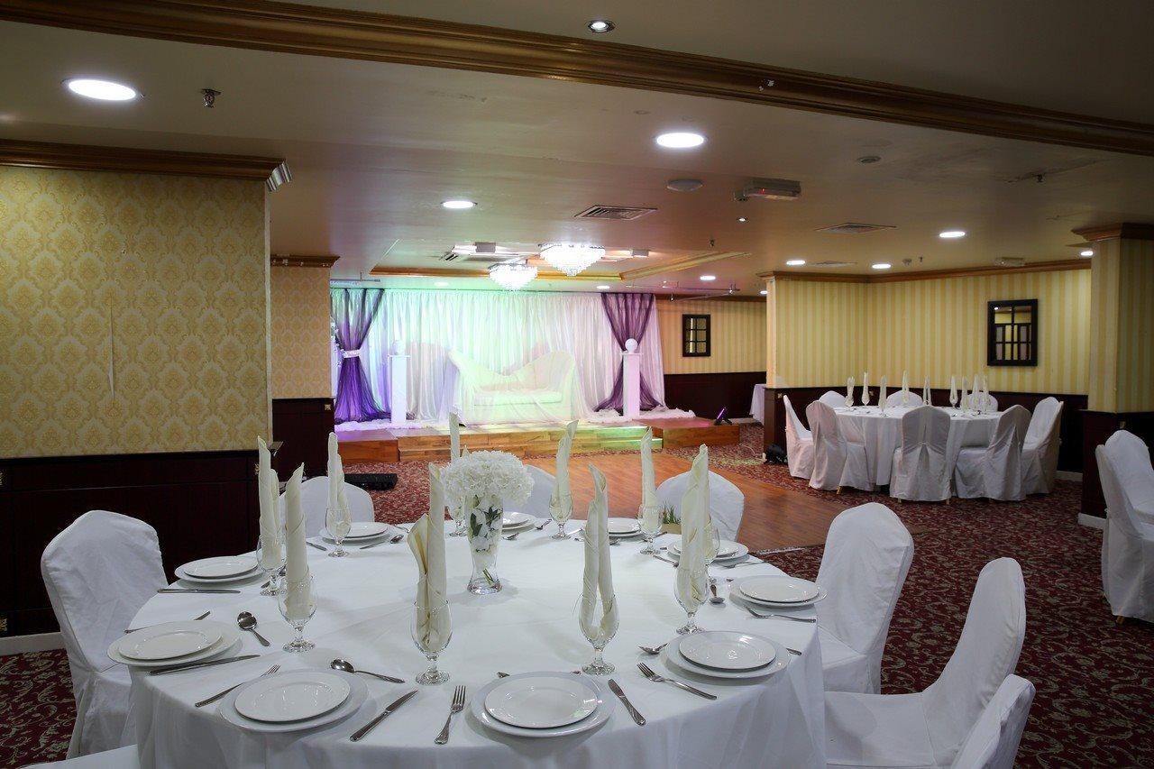 อัล บัสตั้น โฮเต็ล Hotel ชาร์จาห์ ภายนอก รูปภาพ