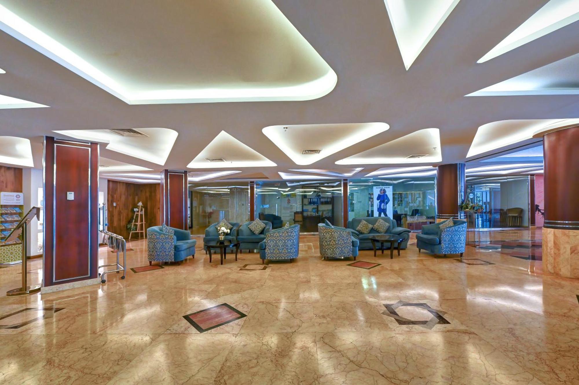 อัล บัสตั้น โฮเต็ล Hotel ชาร์จาห์ ภายนอก รูปภาพ