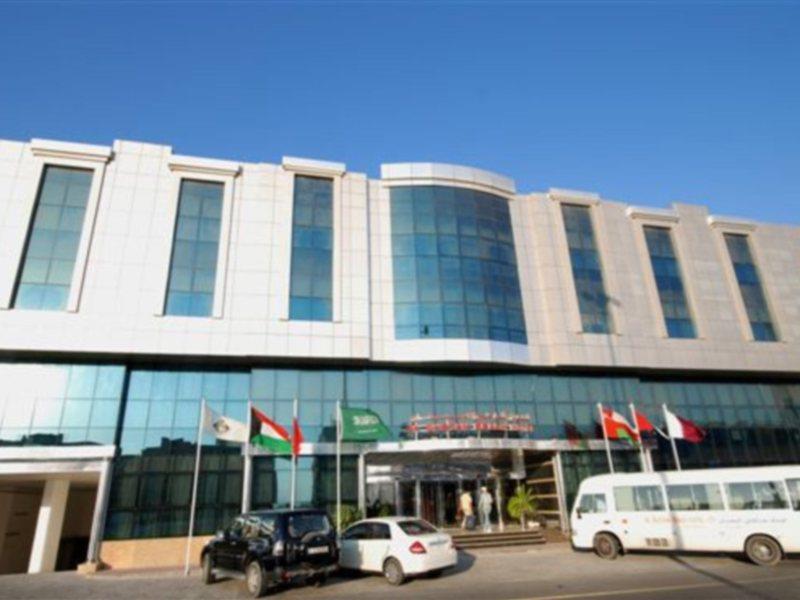 อัล บัสตั้น โฮเต็ล Hotel ชาร์จาห์ ภายนอก รูปภาพ